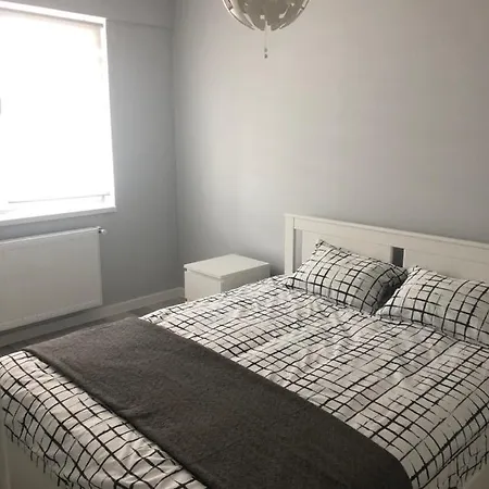 2 Eliberarii * コンスタンツァ